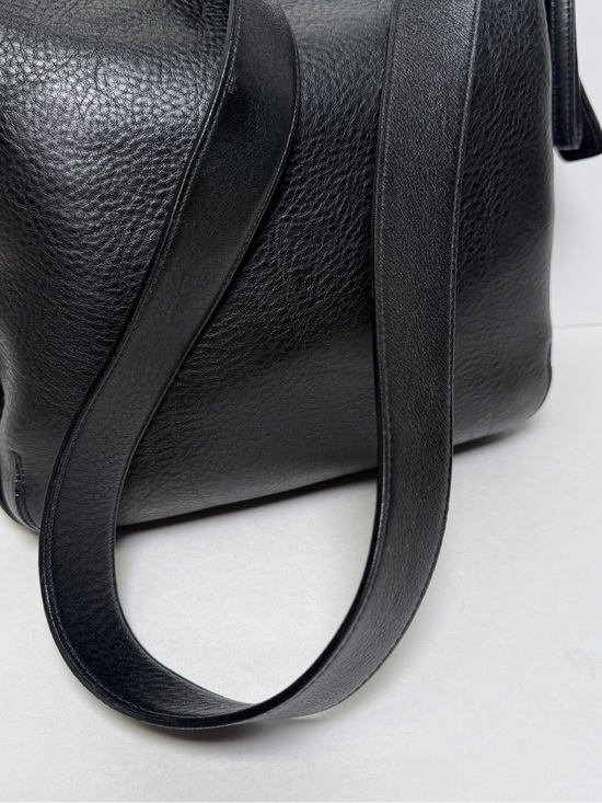 Timeless 2000’s Coach Black Pebbled Leather Hobo Should Bag with Silver Hardware